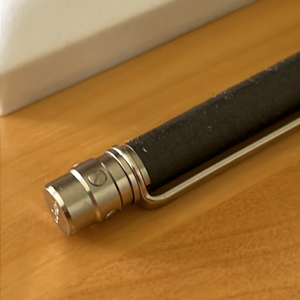 CARTIER Santos de Cartier Ballpoint Pen, Lacquer, Men's, Women's, gray, ST150189 - Picture 2 of 10